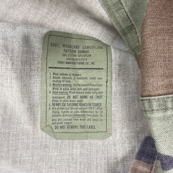 Vintage US Army Camo Coat Men Medium Regular Woodland BDU Military CPT Airborne - Picture 8 of 14